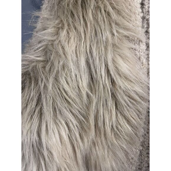 GUESS Los Angeles‎ Faux Fur Vest Women's Tan Sz XS Pre-Owned - Picture 3 of 7